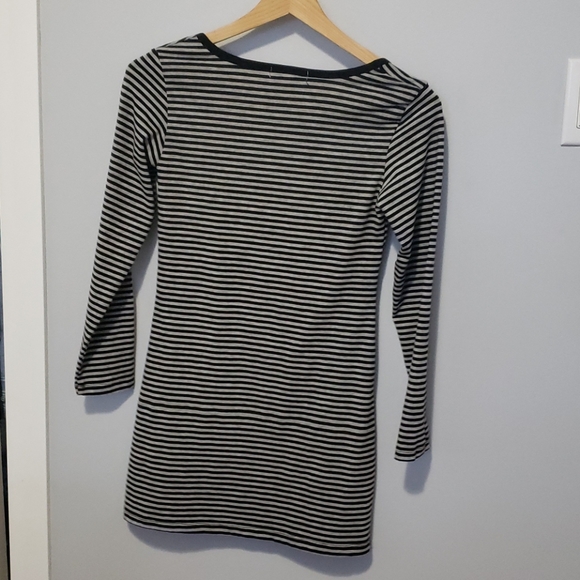 Abercrombie and Fitch t-shirt dress - Picture 3 of 3
